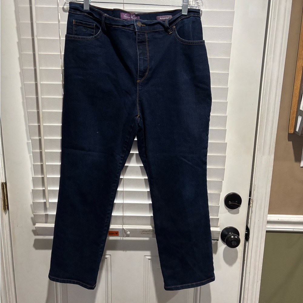 Gloria Vanderbilt Dark Blue Jeans